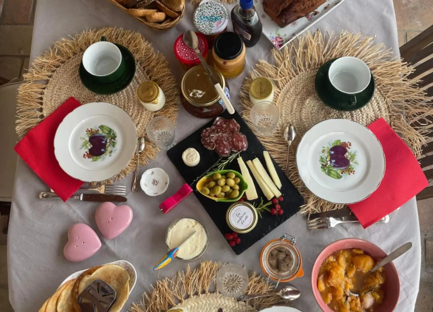 Cocon De Morgon Bed & Breakfast Villie-Morgon 0*,  France